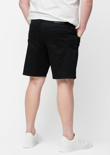Black shorts for men in the colour Ravens seen from the back on a plus-size model.
