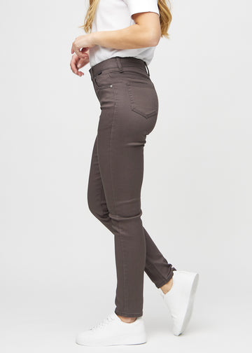 Slim jeans for women in grey-brown, color Thunders. Side view on a model.